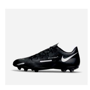 NIKE Soccer Cleats